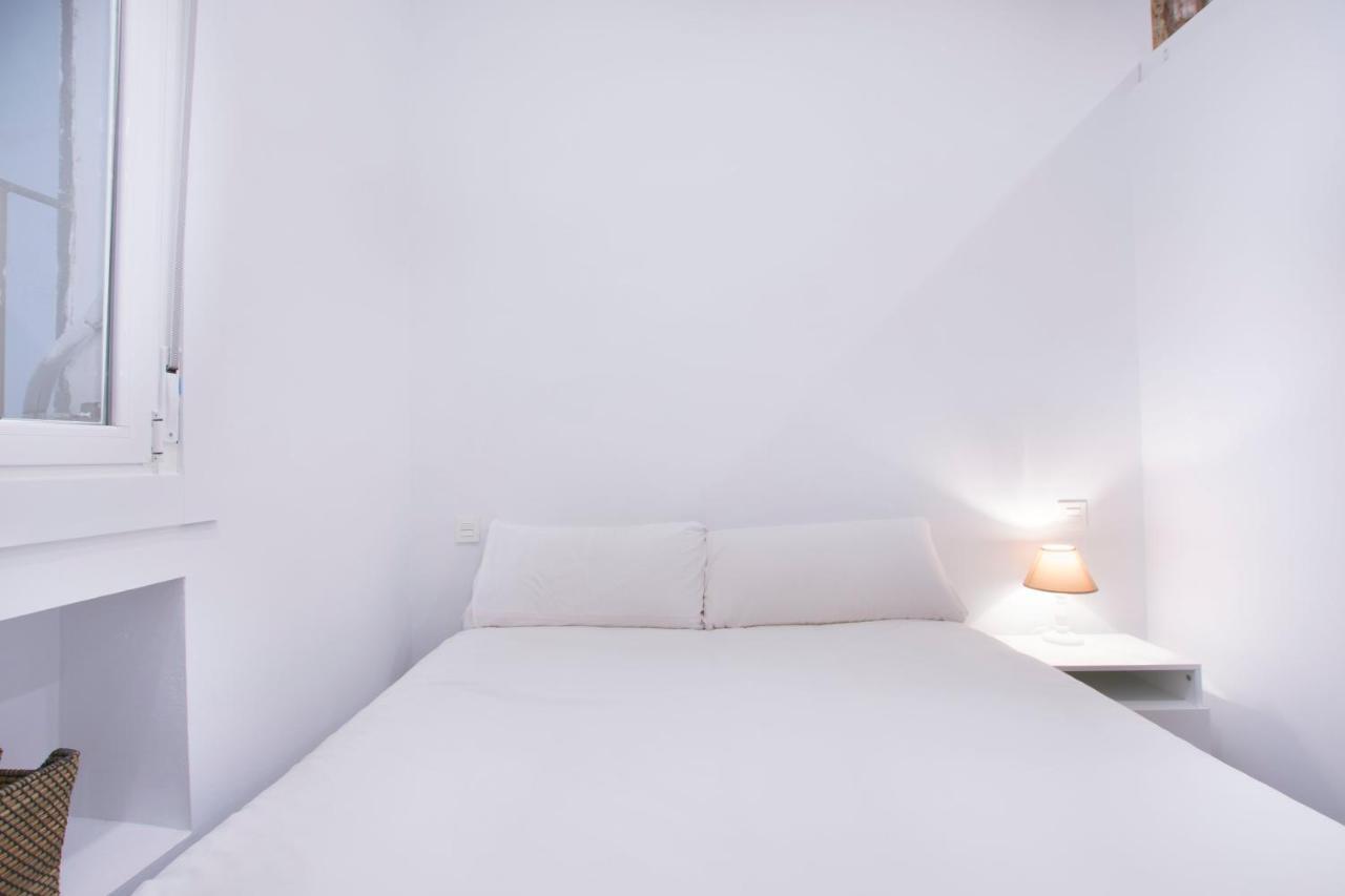 Fancy One-Bedroom La Latina Madrid Exterior foto
