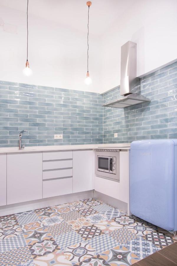 Fancy One-Bedroom La Latina Madrid Exterior foto